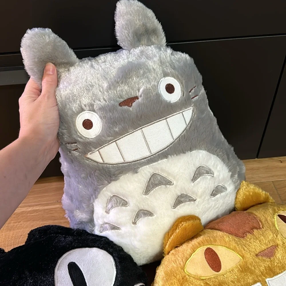 Studio Ghibli Big Totoro Die-Cut Pillow Marushin NWOT 15x12” My Neighbor Totoro